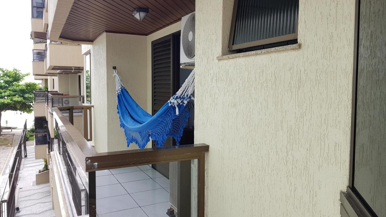 Apto Em Predio Frente Ao Mar, Meia Praia Itapema, Linda Vista, 3 Dormitorios Ngoại thất bức ảnh