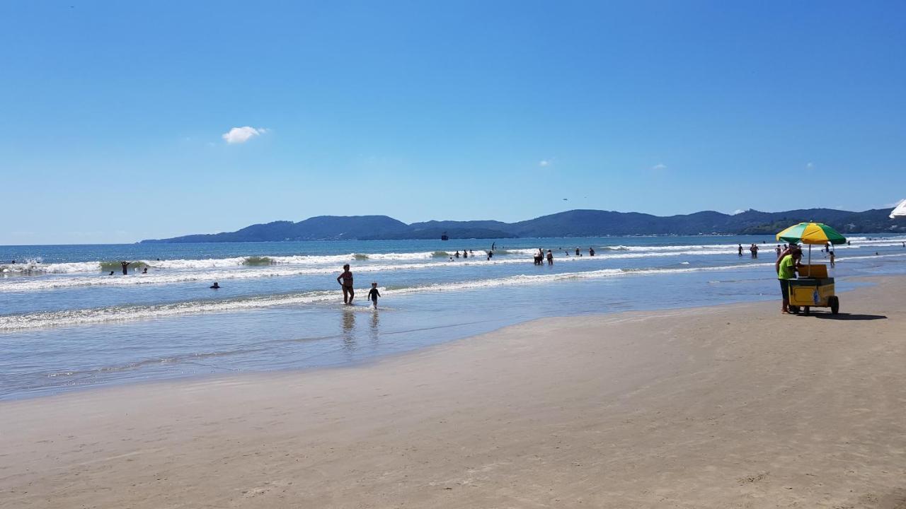 Apto Em Predio Frente Ao Mar, Meia Praia Itapema, Linda Vista, 3 Dormitorios Ngoại thất bức ảnh